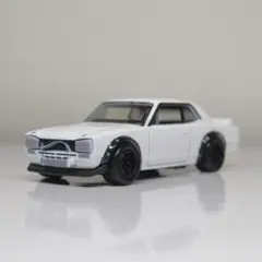 ホットウィール　SKYLINE　ニッサン　スカライン　HT　2000GT-Xのサムネイル