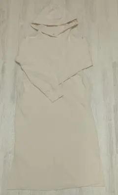 UNIQLO スウェットフーデッドワンピース フード付 オフホワイト
