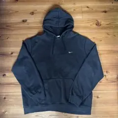 NIKE プルオーバーパーカー ブラック