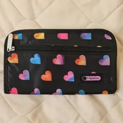 LeSportsac ハート柄ポーチ