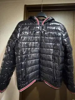 Calvin Klein フーディブラックジャケット