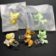 ポケモン りんぎゅっ ニャオハ イーブイ パピモッチ ピチュー 5体セット