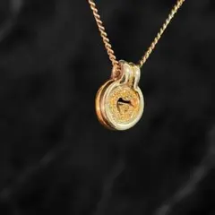 262 Givenchy 音符モチーフ ネックレス ゴールド - メルカリ