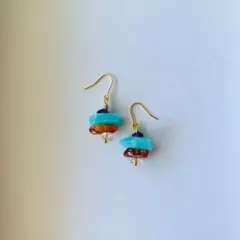 アマゾナイト、カーネリアン、アメジスト、クリスタルのピアス