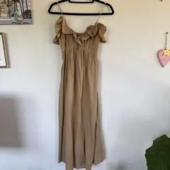 H&M ベージュ オフショルダー フリル ロングワンピース