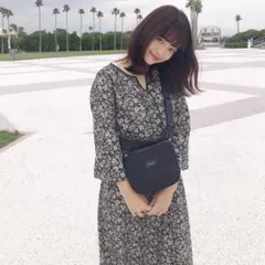 【美品】田久保夏鈴さん着用 Ray Cassin 花柄ワンピース