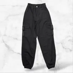 カーゴパンツ ウエストゴム 黒無地 カジュアル(S)細見え レディース 良品