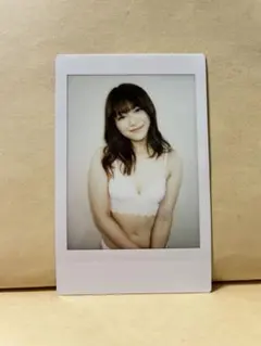 山内鈴蘭　1of1　水着オフショットチェキ　現場撮影　（白下着）/HIT'S