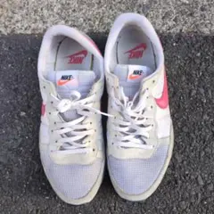 ま*ん様 Nike ホワイト/ピンク スニーカー