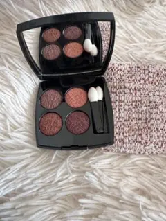 シャネル　アイシャドウ　02 レキャトルオンブルツイード