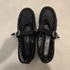 メッシュサンダル　23.5センチ