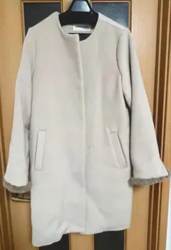 Alphabert's alphabet ノーカラーコート