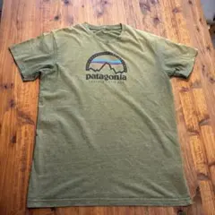 patagonia オリーブグリーン Tシャツ