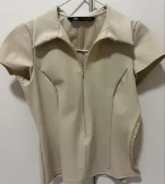 ZARA ベージュ 半袖シャツ ジッパー付き
