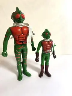 仮面ライダーアマゾン ソフビ フィギュア 2体セット1970年代 仮面ライダーアマゾン ソフビ フィギュア 2体セット1970年代 | Mercari