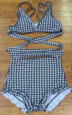 Item thumbnail for item 7998613c-9d3d-4048-af67-240b6720a910