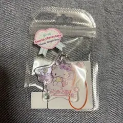 Sanrioキャラクターズ ハローキティ　半額！！