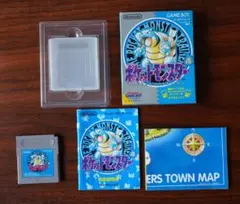 希少品　ゲームボーイ ポケットモンスター　青　ニンテンドー　マップ付属