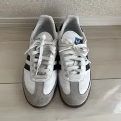 adidasサンバホワイト