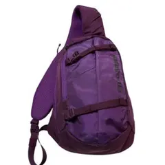 美品 patagonia アトムスリングバッグ 8L パープル ボディバッグ
