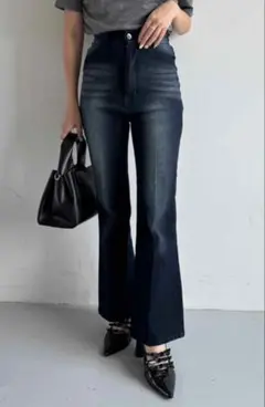 ナイスクラップ　美脚ストレッチデニム　ダークブルー　Sサイズ
