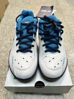 【新品・未使用】24.5cm YONEX バドミントンシューズ 65Z3