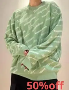 ミントグリーン オーバーサイズセーター　総柄　ロゴ