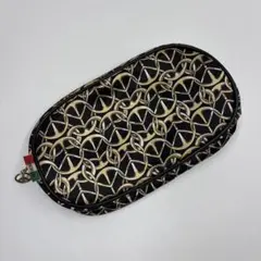 MOSCHINO ポーチ ブラック ピースマーク ロゴチャームのサムネイル