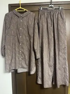 ペイズリー柄　セットアップ