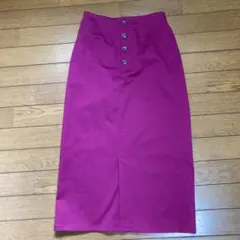 お値下げします。ピンク タイトスカート ボタン付き