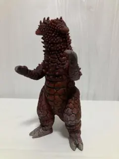 リペイントソフビ　パンドン　ウルトラ怪獣シリーズ　ウルトラマン　ウルトラセブン