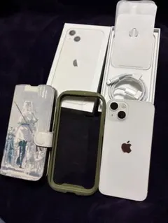 美品 iPhone13 128GB SIMフリー ホワイト 純正充電ケーブル付