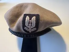 英軍 SAS ベレー帽 実物購入品 特殊部隊 ウイングダガー 英軍 SAS ベレー帽 実物購入品 特殊部隊 ウイングダガー - メルカリ
