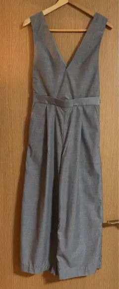 アーヴェヴェ サロペットパンツ　グレー　a.v.v standard