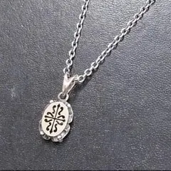 【新品】シルバー925/クラシック/クロス/アンティーク風/透かし/50cm