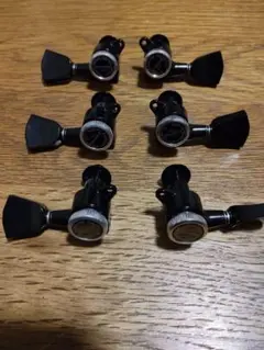 Item thumbnail for item d6c2b222-e8a3-43fe-80b5-68e068df2e37