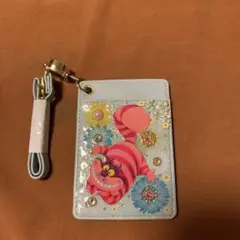 ディズニー　チェシャ猫　定期入れ