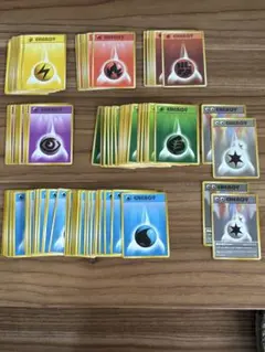 ポケモンカード 旧裏 初期 ノーマル エネルギー 大量 まとめ売り ケース付き Yahoo!オークション -「ポケモンカード 旧裏面 エネルギー」の