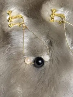 ゴールド フープイヤリング ビーズ付き