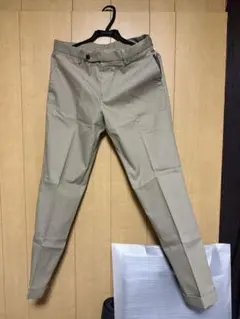 green label relaxing ベージュ Mサイズ スラックスのサムネイル