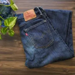 Levi's 513 ダークブルー メンズ スリムストレート デニム ジーンズ