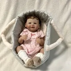 リアル赤ちゃん　女の子　クーハン付き