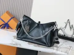 LOUIS VUITTON ショルダーバッグ