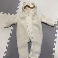 クマ耳ジャンプスーツ