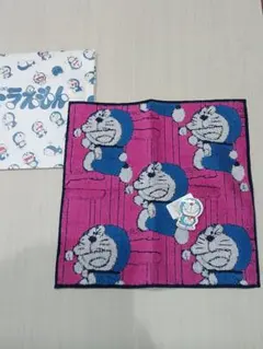 【新品タグ付き・包装袋付き】ドラえもん　50周年　タオルハンカチ　ピンク