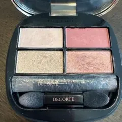 DECORTE コントゥアリングアイシャドウ 018