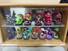 スプラトゥーン amiibo 13体セット 飾り棚付き