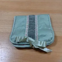 ハンドメイド　ローズ柄小物入れ