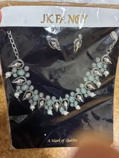インドで購入　象モチーフ　ネックレス　ピアス　セット
