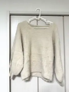 Crisp クリーム色 ニット